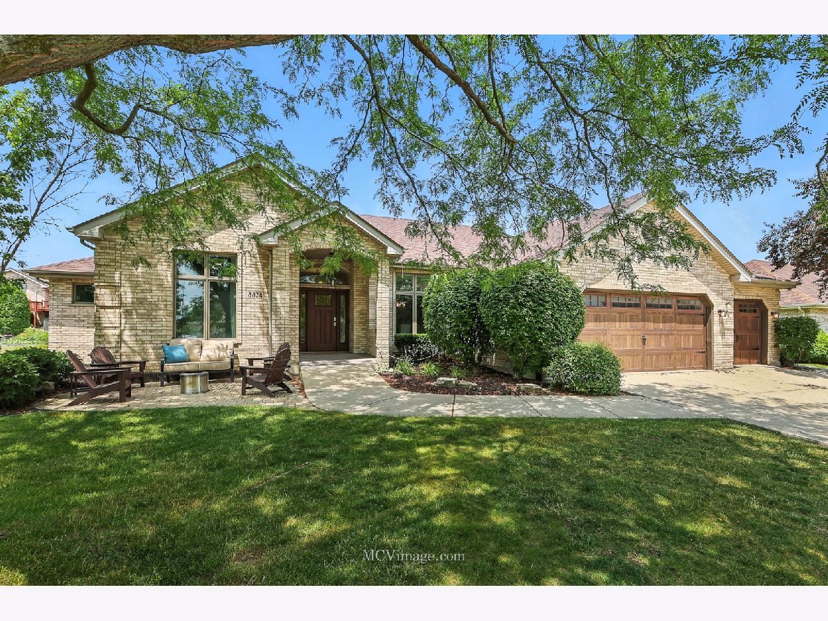 Homes Sold Timbers Pointe Tinley Park Illinois, 8824 Woodbine