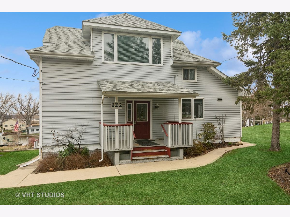 Homes For Sale Atwater Park Fox Lake Illinois, 122 Grand Avenue