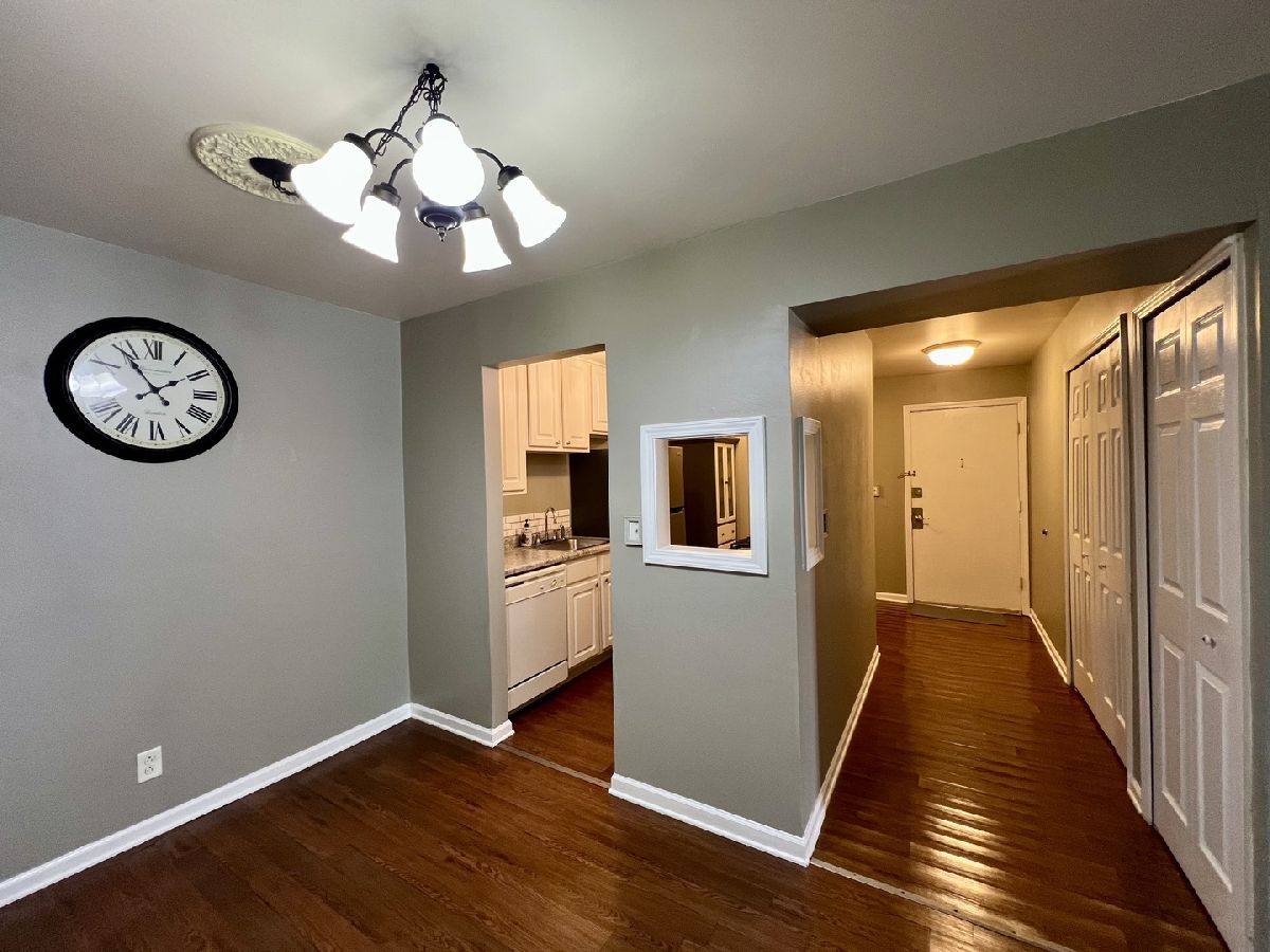 Rented Aurora Illinois, 1875 Tall Oaks