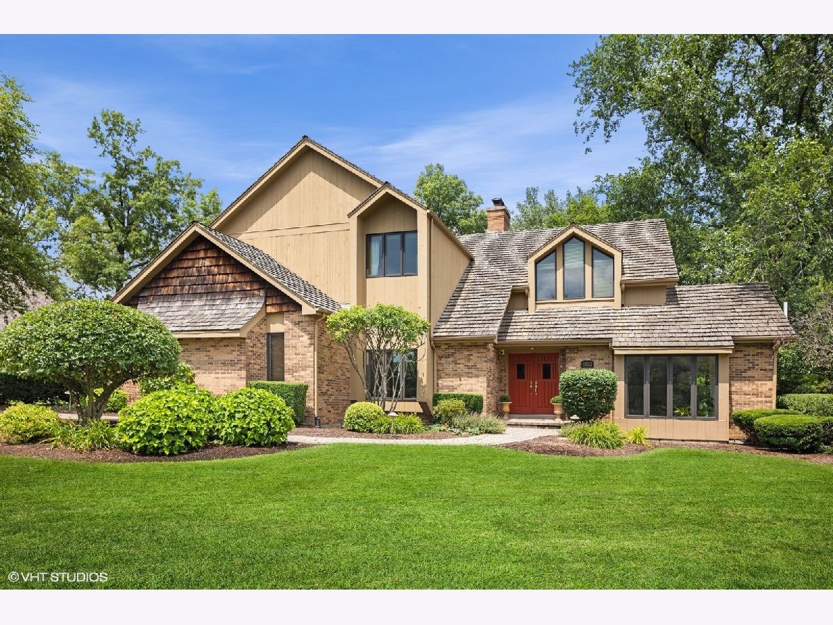 Homes Sold Burr Oaks Glen North Burr Ridge Illinois, 11522 Ridgewood
