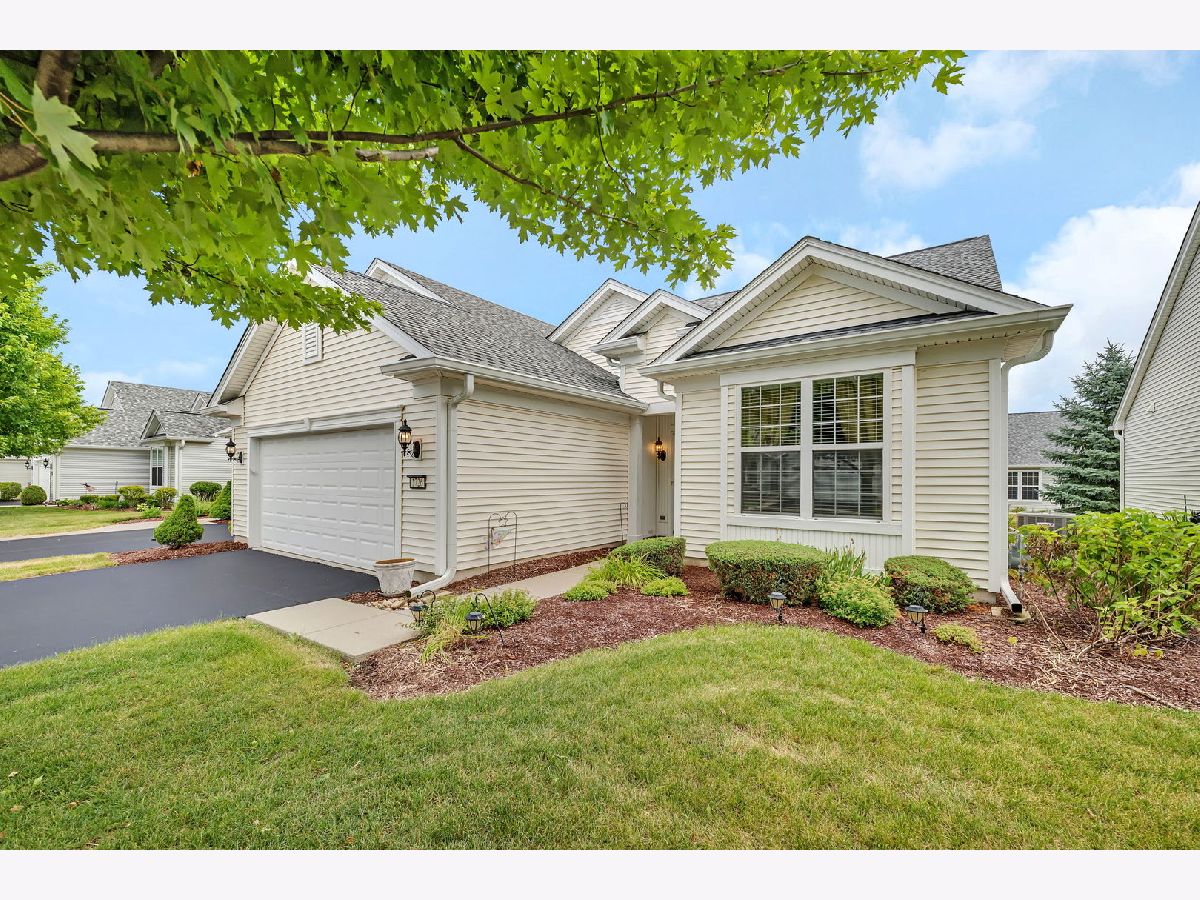 Homes & Condos & Townhomes Sold Shorewood Glen Del Webb Shorewood Illinois, 1726 Vantage