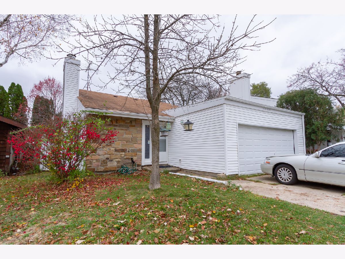  Sold Warrenville Illinois, 2S616 Linden