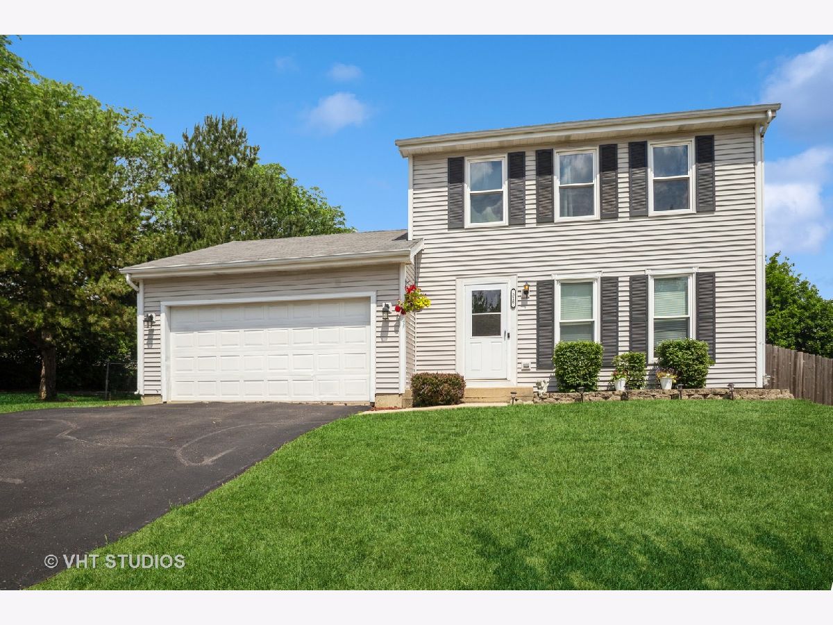 Sold Streamwood Illinois, 318 Chrisman