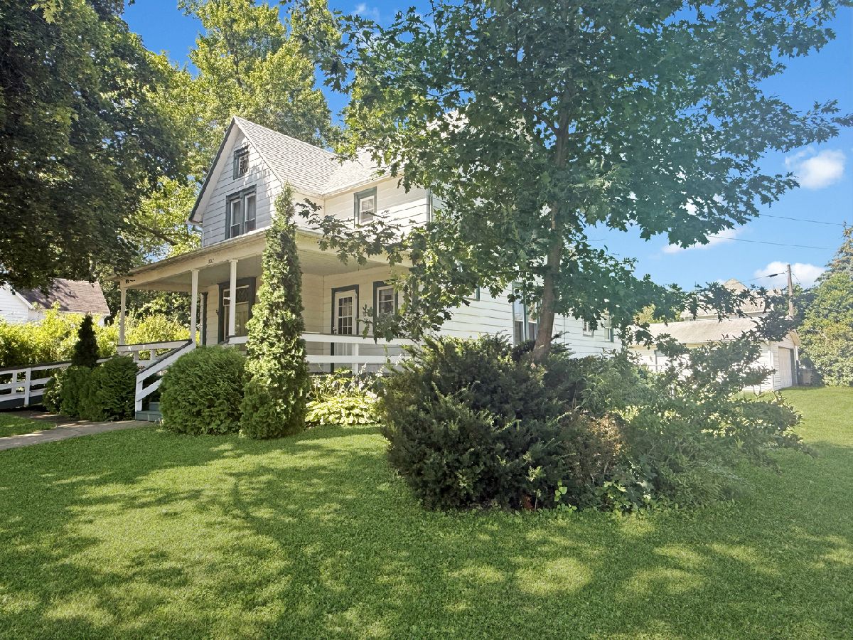  Sold Forreston Illinois, 102 2nd