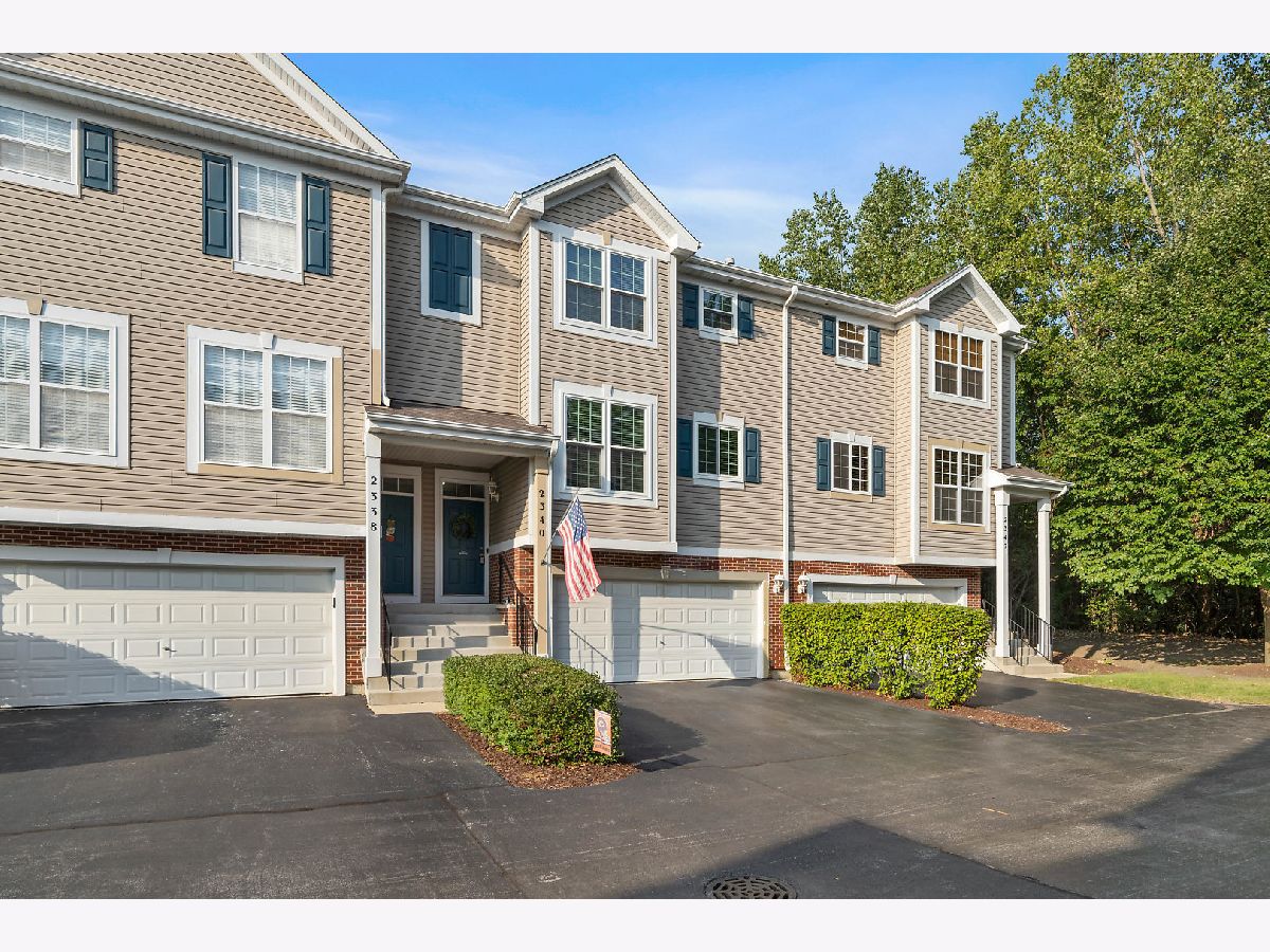 Townhomes & Condos Rented Legacy Fields Aurora Illinois, 2340 Hudson