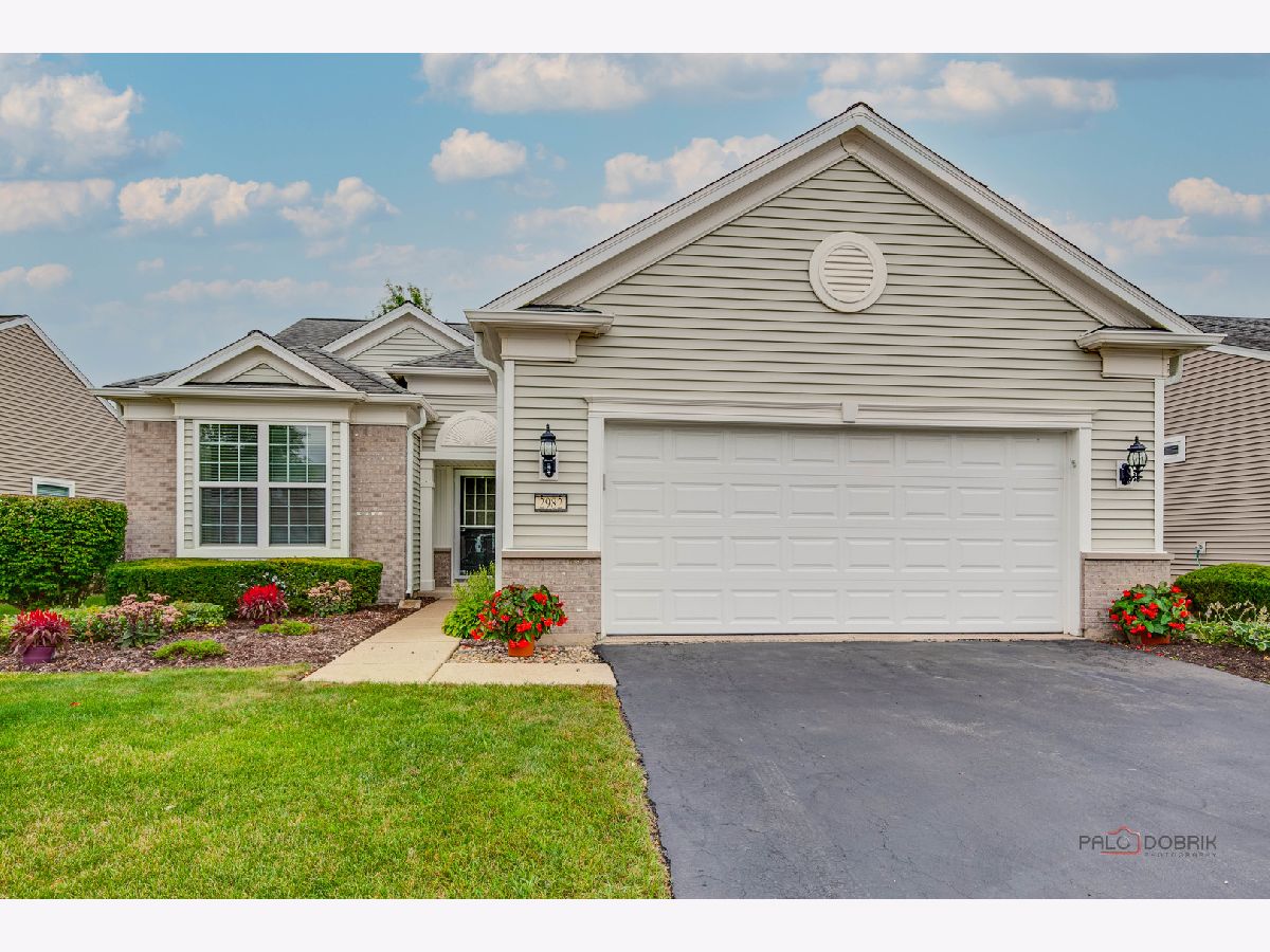  For Sale Mundelein Illinois, 2982 Ravinia Circle