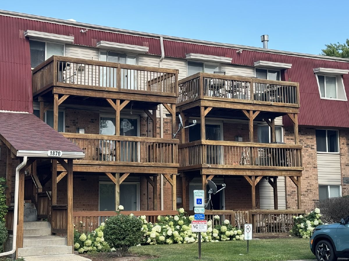  Rented Aurora Illinois, 1870 Tall Oaks