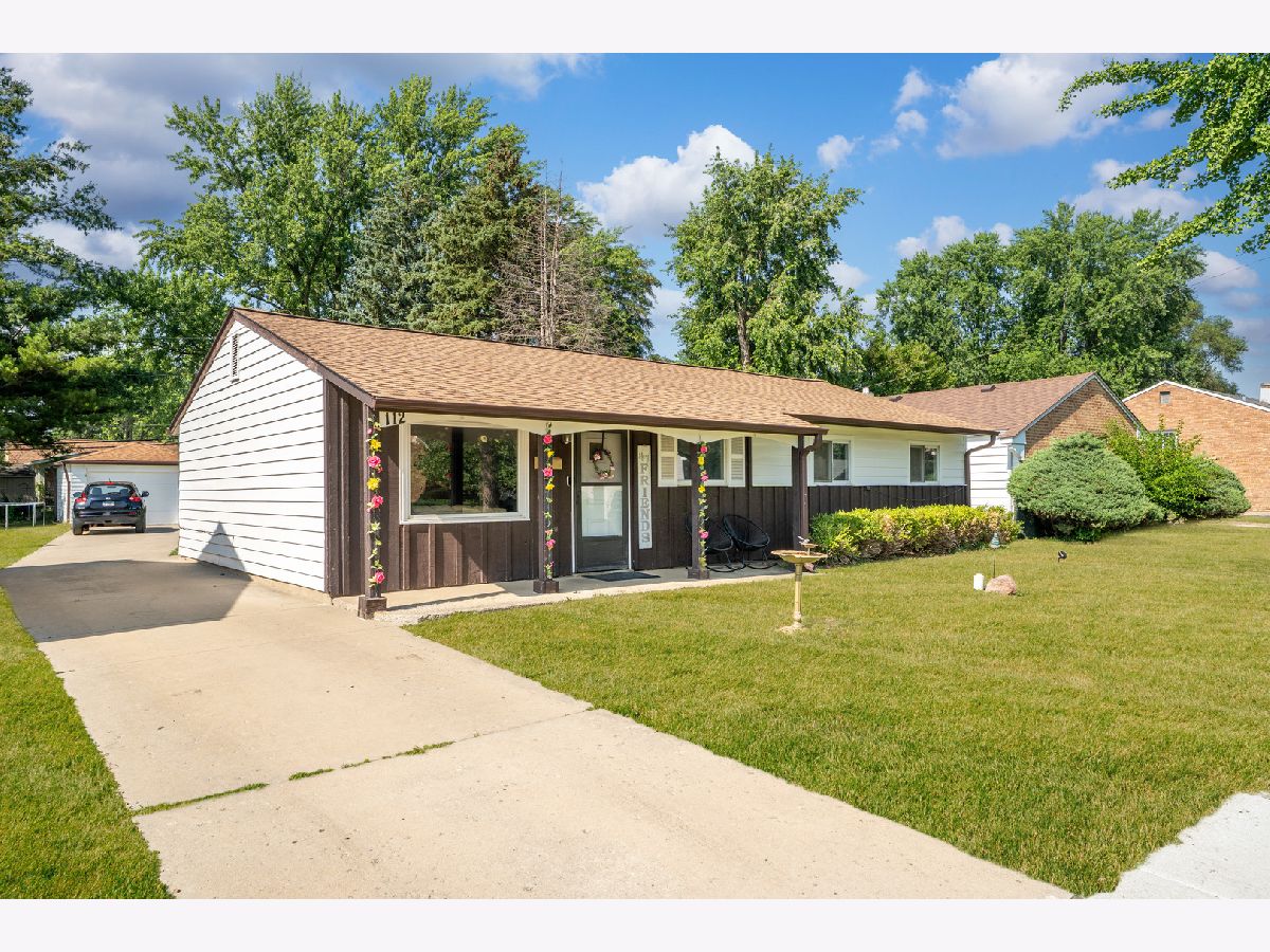  Sold Glendale Heights Illinois, 112 Cambridge