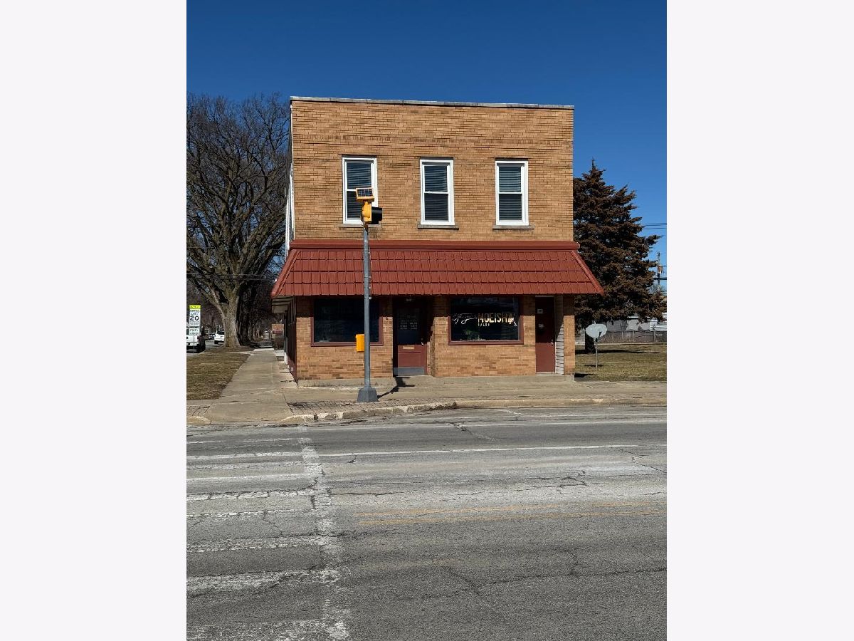  Rented Bradley Illinois, 369 Broadway