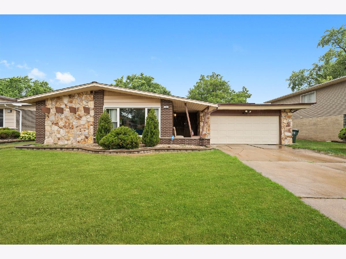  Sold Glenwood Illinois, 1033 Indiana