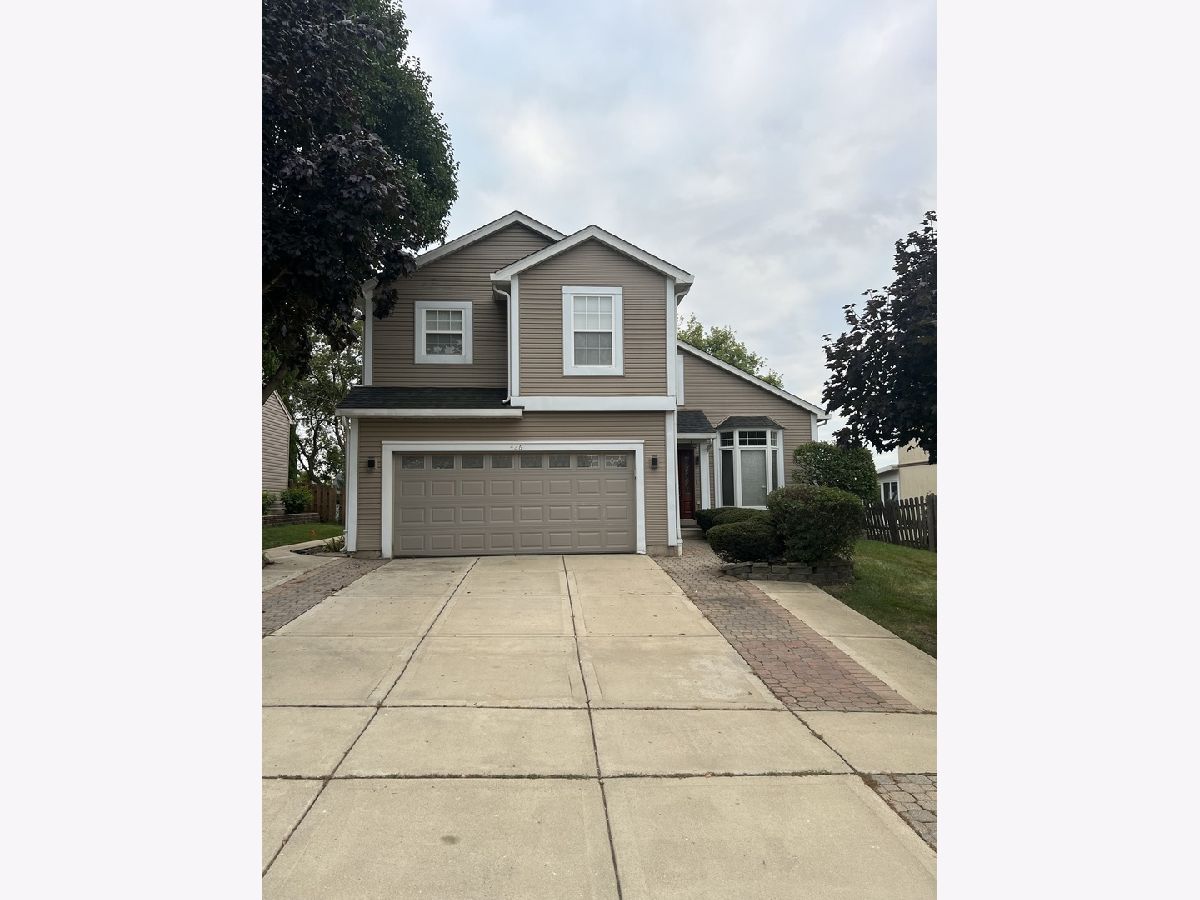  For Rent Lake In The Hills Illinois, 426 Thunder Ridge