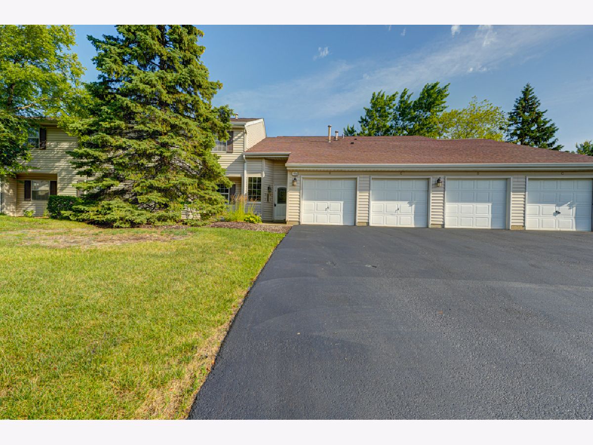  Sold Streamwood Illinois, 556 Shagbark