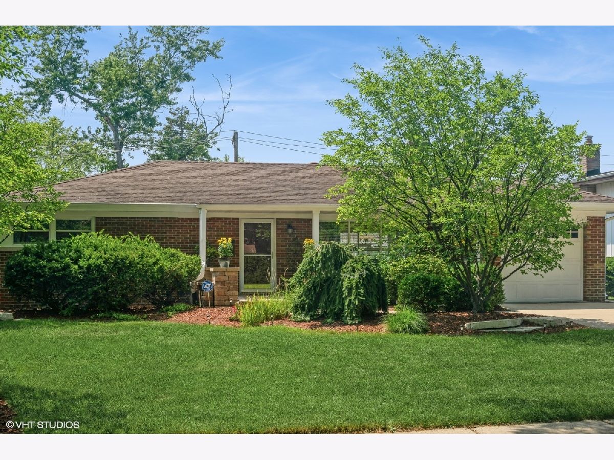 Homes Sold Country Club Mount Prospect Illinois, 904 Tower