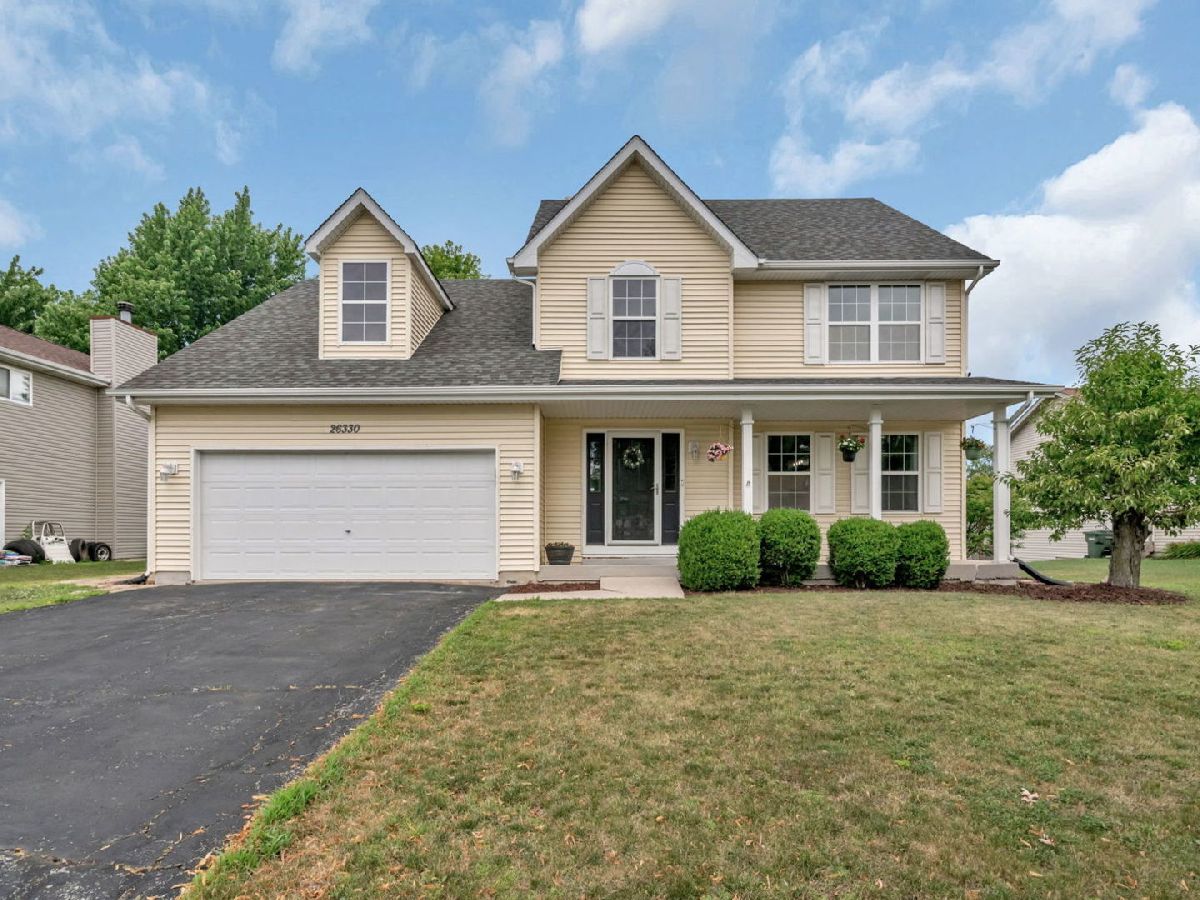 Homes & Townhomes Sold Hunters Crossing Channahon Illinois, 26330 Bayberry