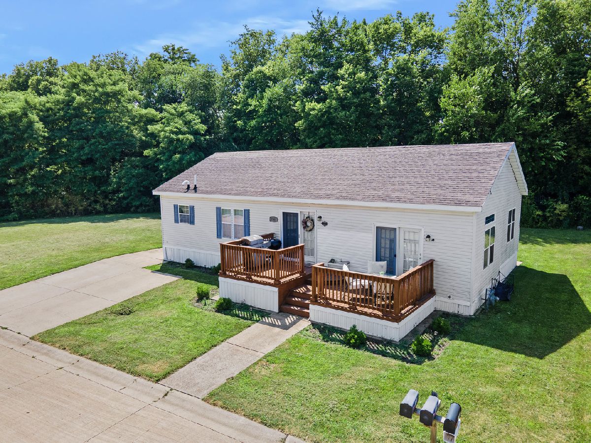 Homes Sold Prairie Place Bloomington Illinois, 3705 Alyssum