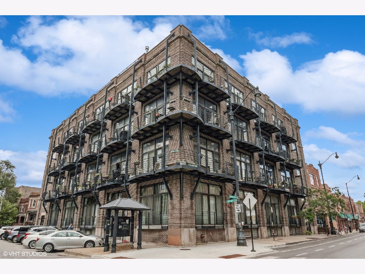 Condos & Townhomes Rented Artist Village Lofts Chicago Illinois, 2735 Armitage