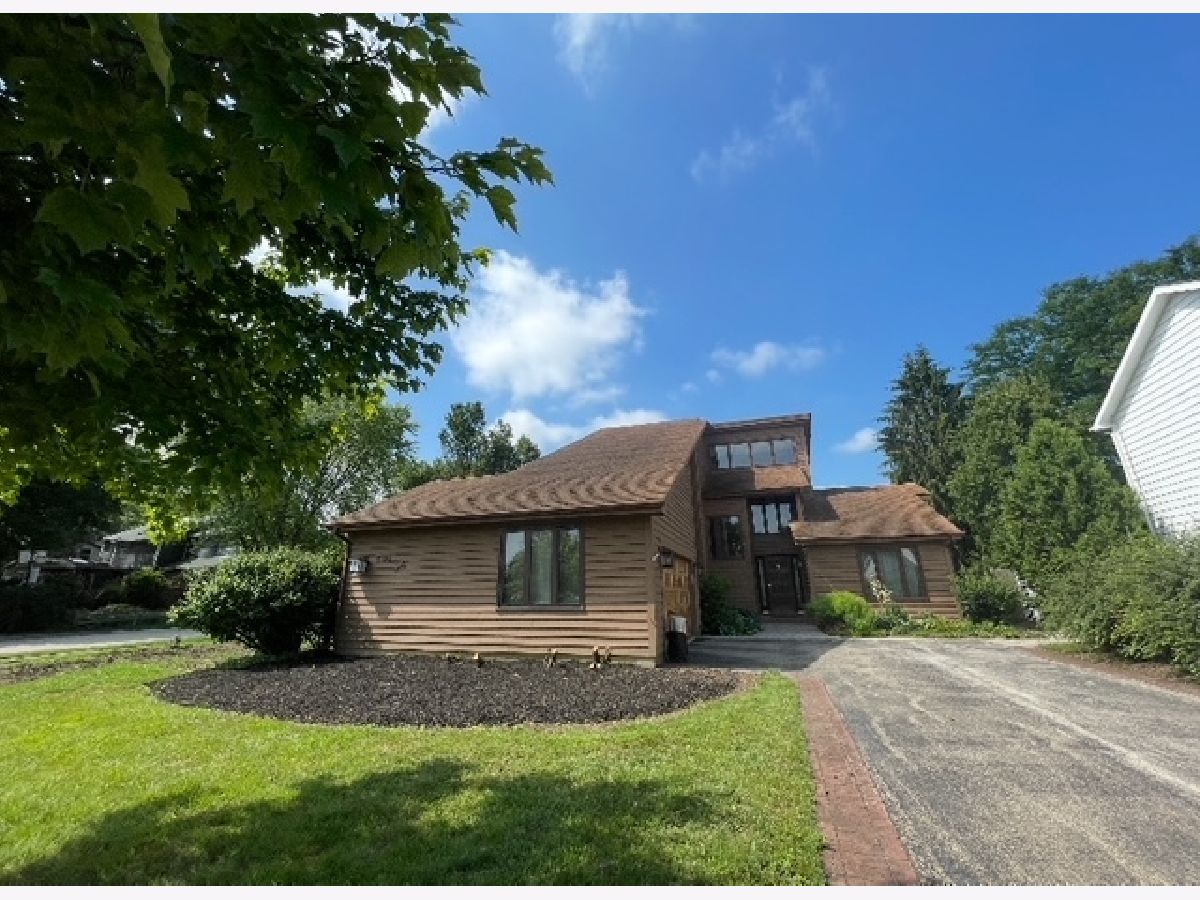 Sold Third Lake Illinois, 2 Spinnaker