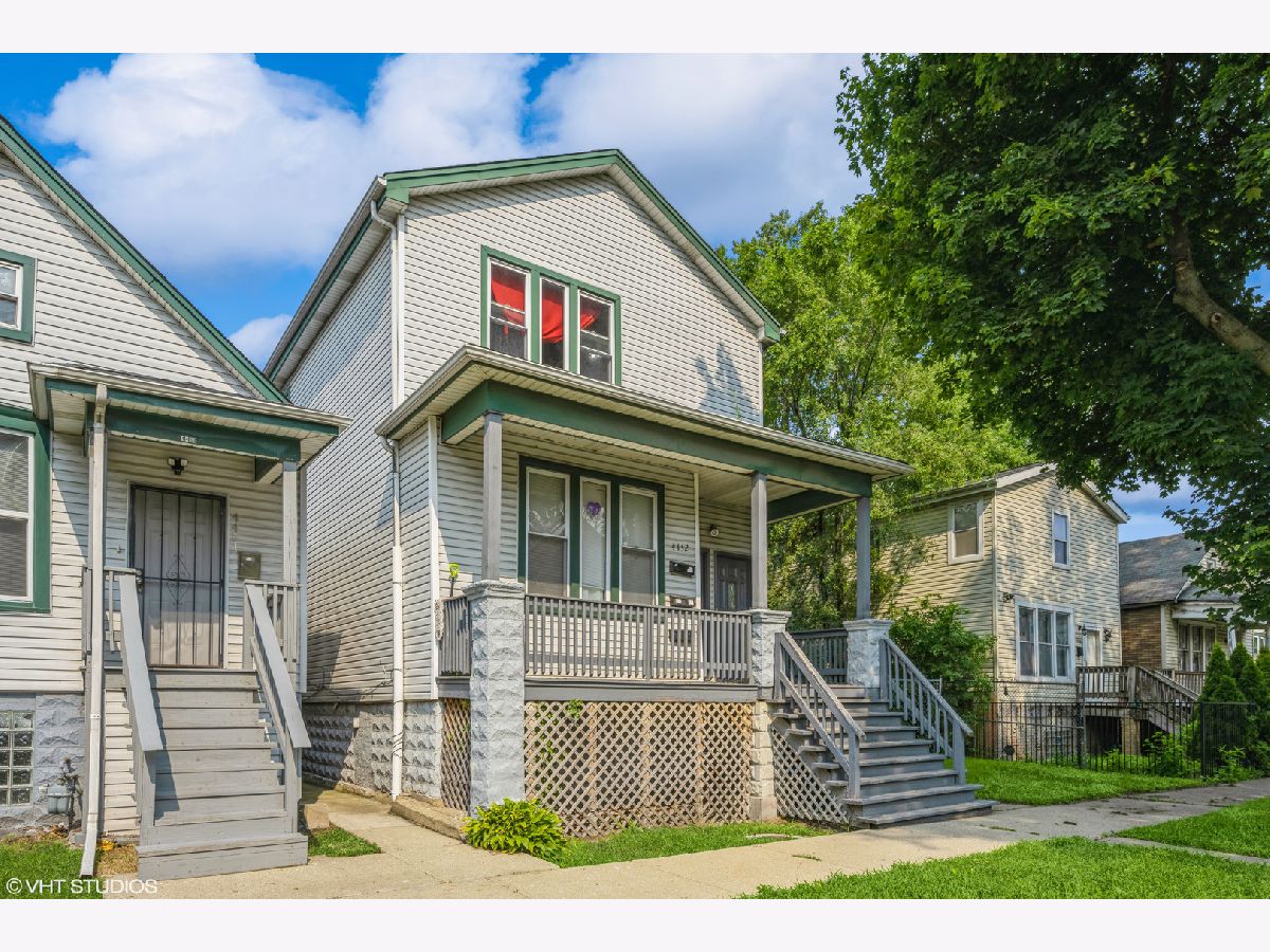  For Sale Chicago Illinois, 4452 Shields Avenue