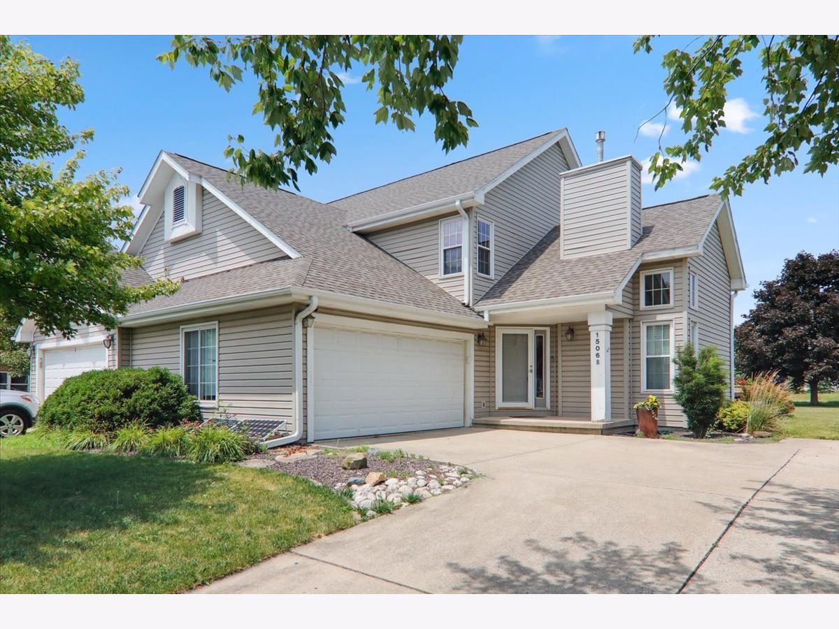 Homes & Condos & Townhomes Sold Ironwood Normal Illinois, 1506 Tamarack