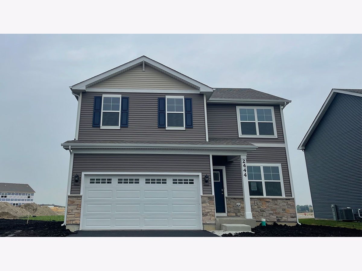  Sold Oswego Illinois, 2444 Scribe