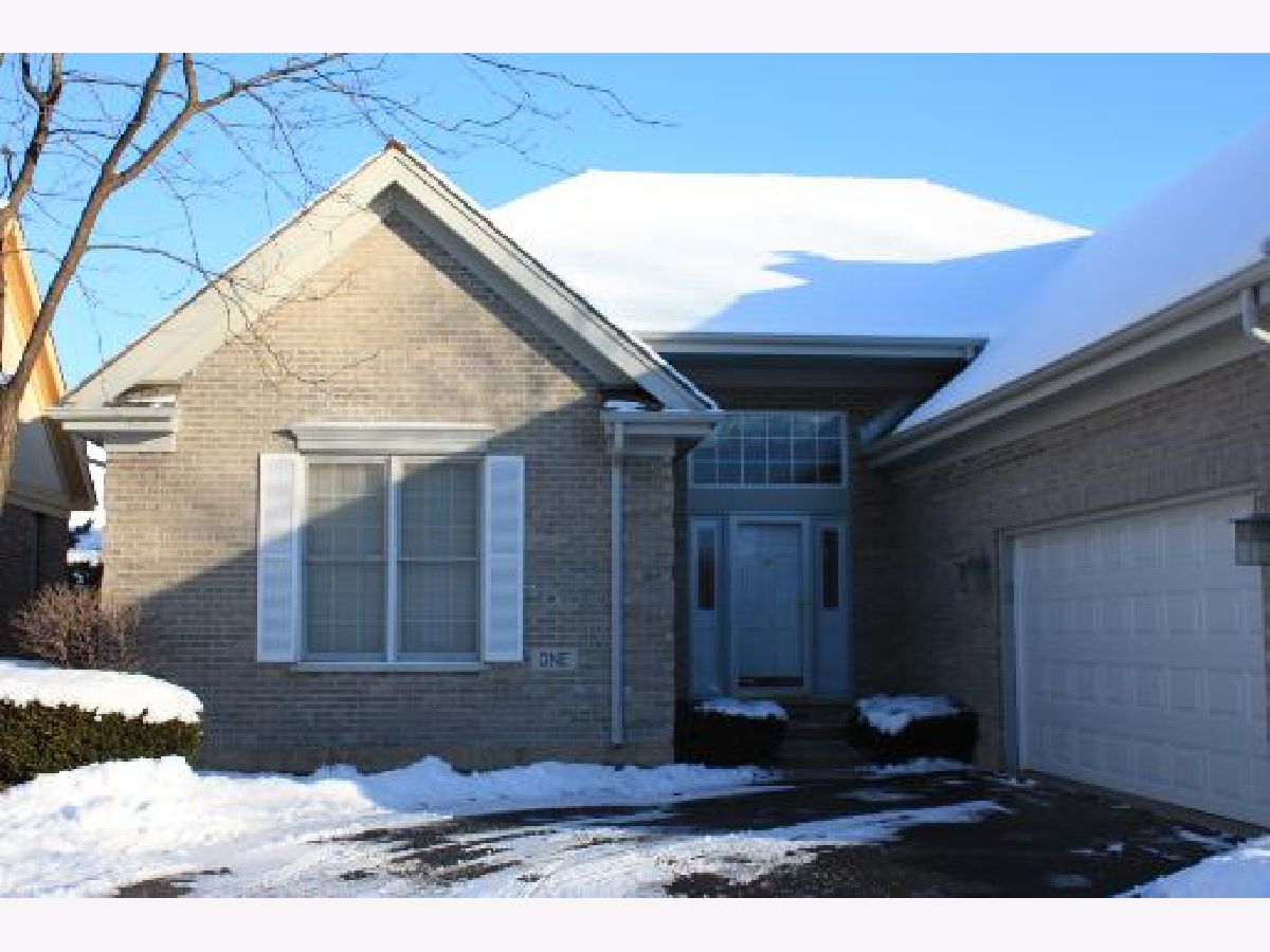  Rented Lincolnshire Illinois, 1 Northfield