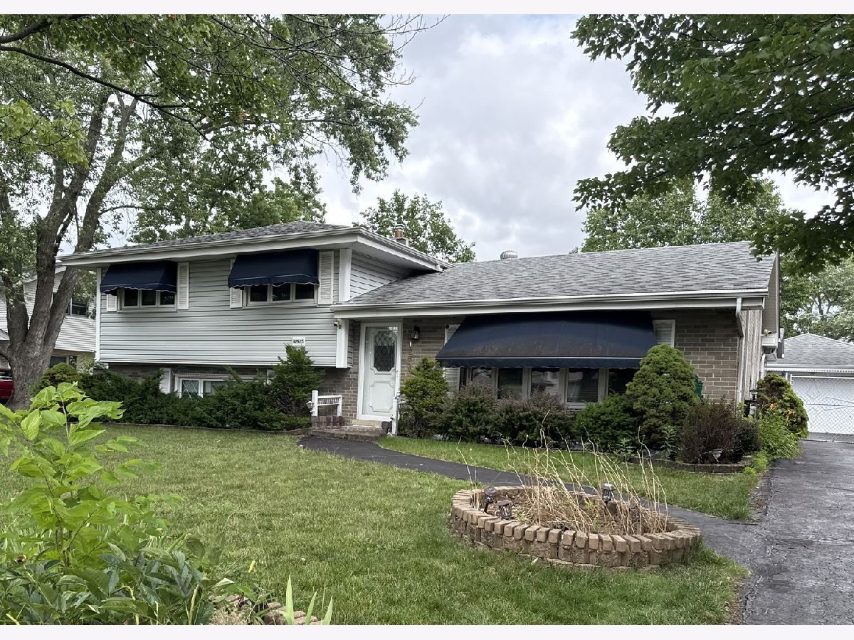  Sold Palos Heights Illinois, 12625 Menard
