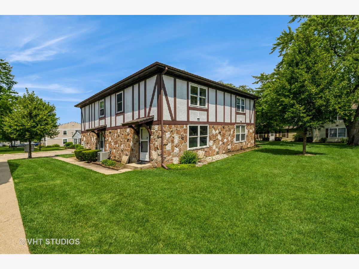  Sold Vernon Hills Illinois, 315 Meadow