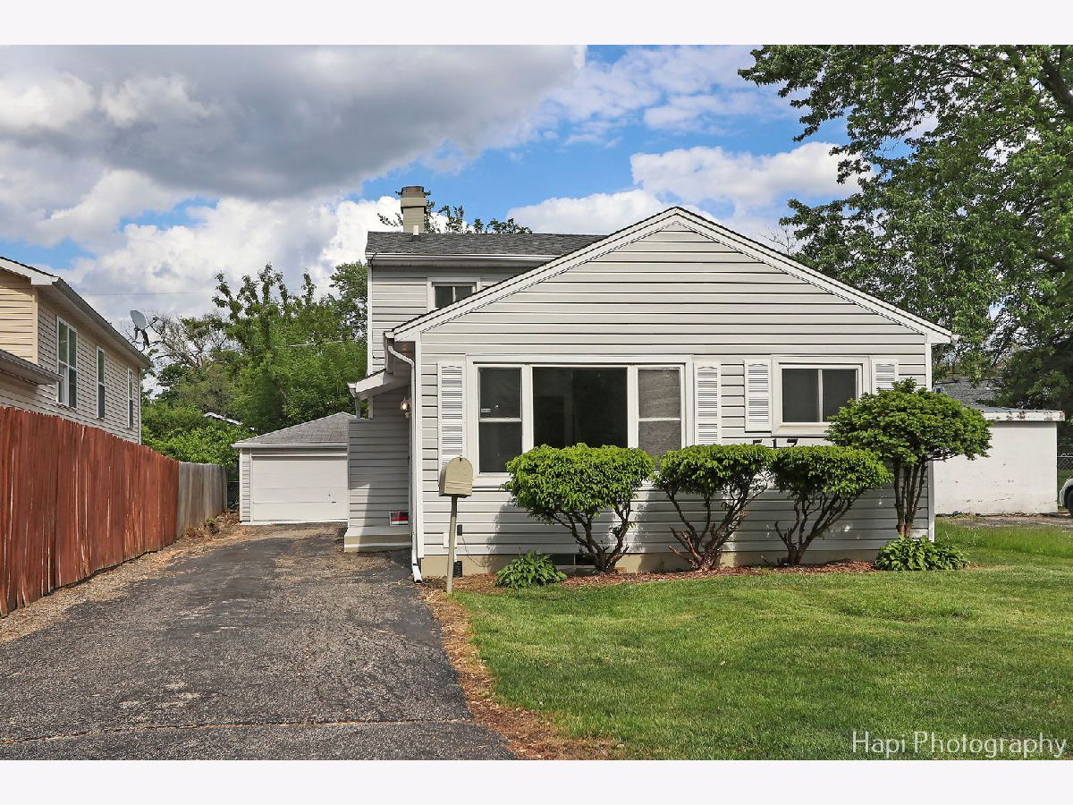  Sold Round Lake Park Illinois, 517 Grandview
