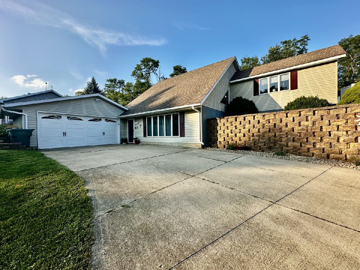  Sold Clinton Illinois, 4100 Valley