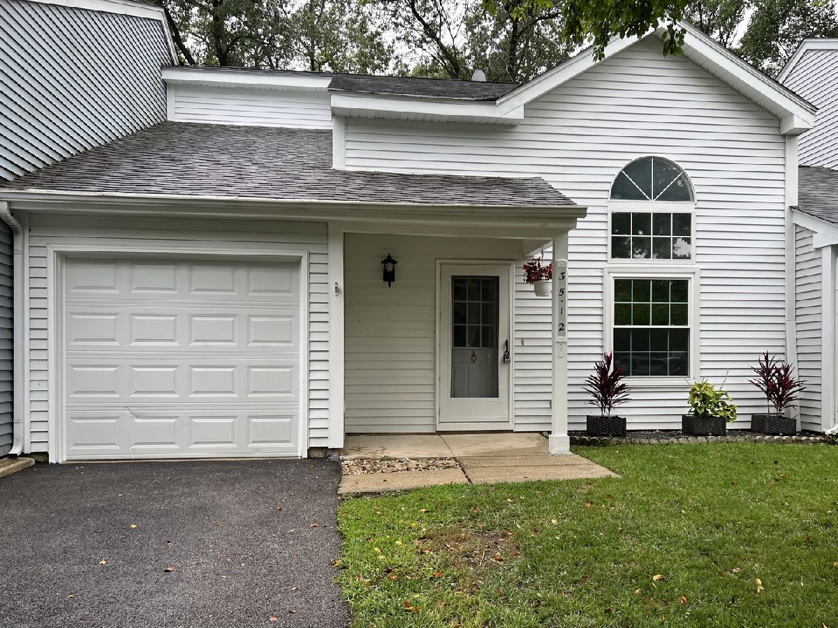 Rented Island Lake Illinois, 3512 Southport