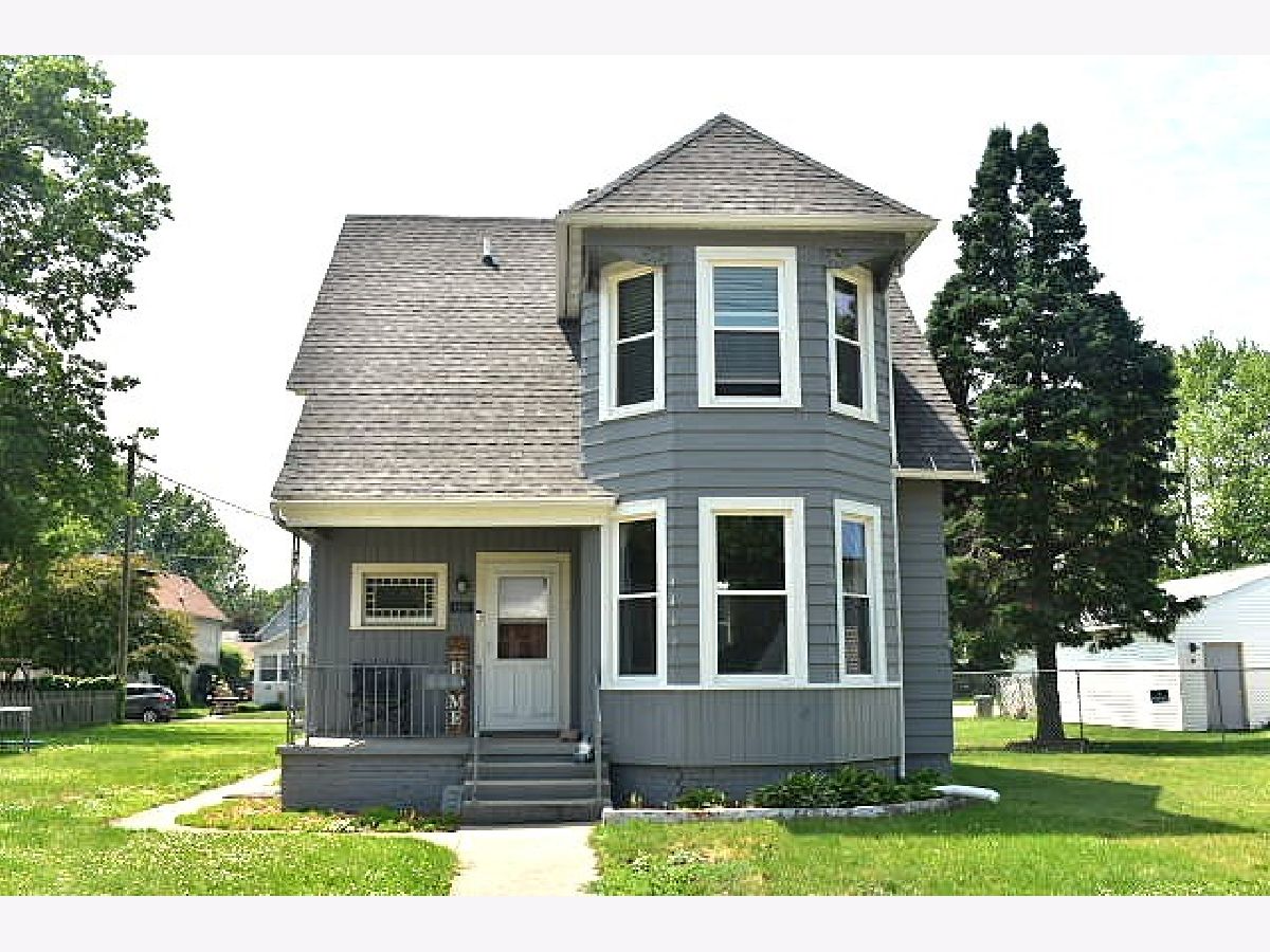  Sold Sterling Illinois, 1207 4th