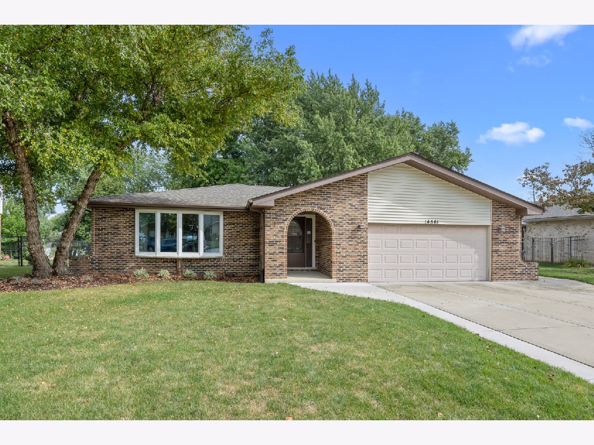  For Sale Homer Glen Illinois, 14561 Appaloosa Lane