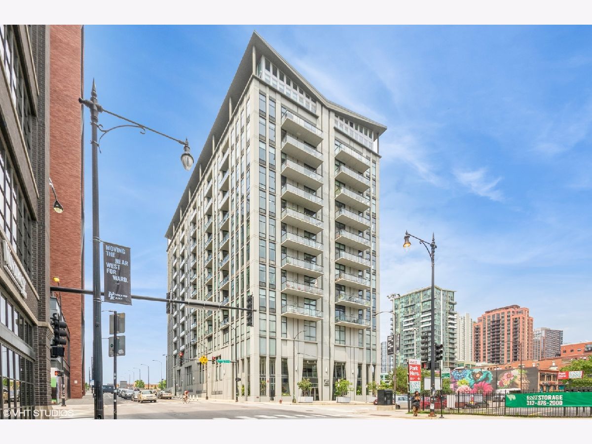  Sold Chicago Illinois, 740 Fulton