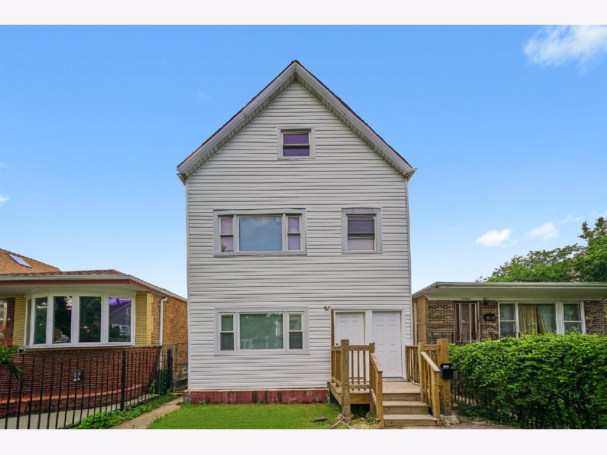 Sold Chicago Illinois, 4426 Artesian