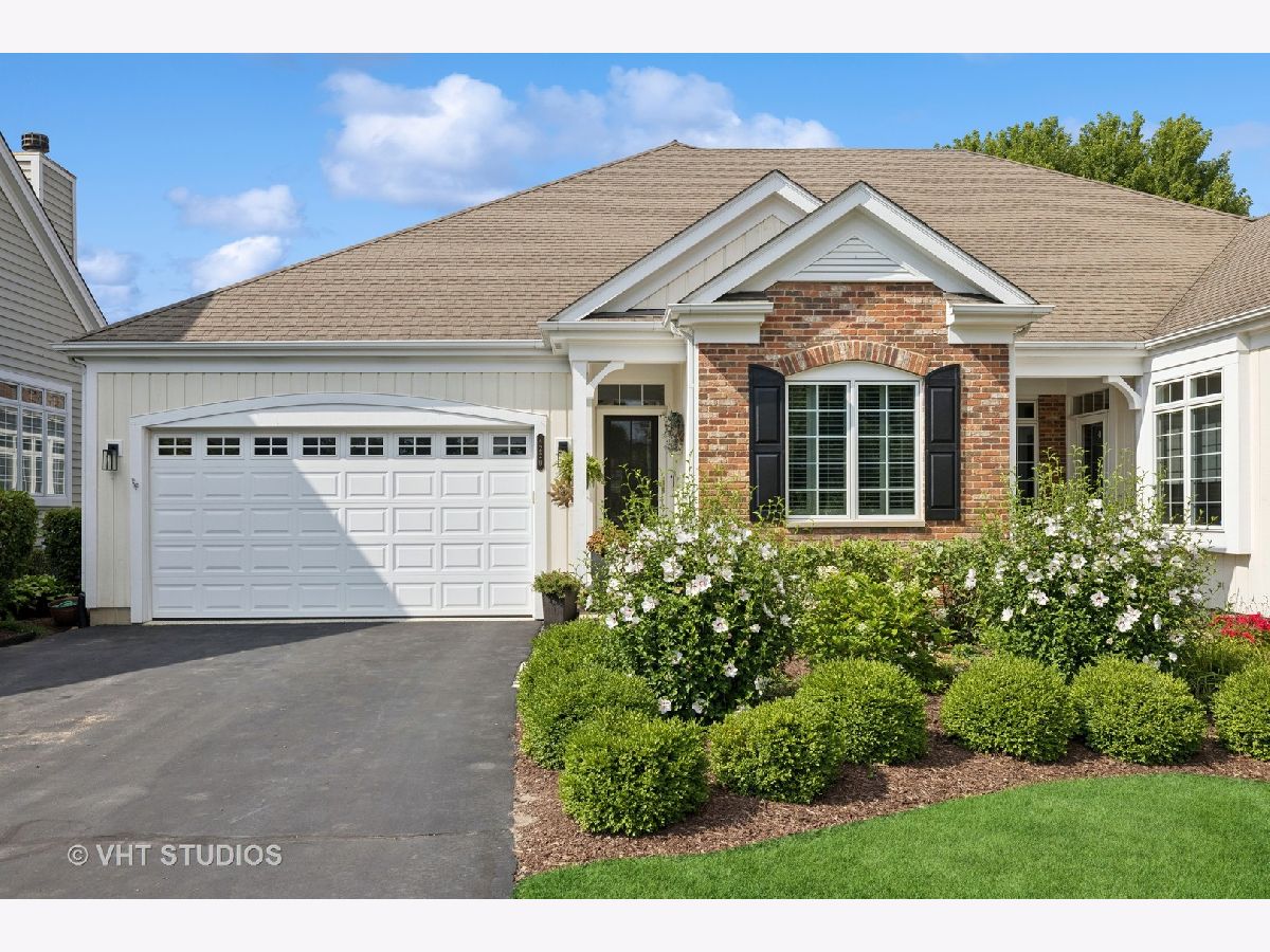 Townhomes & Homes For Sale Terra Villa Crystal Lake Illinois, 4220 Weatherstone Road