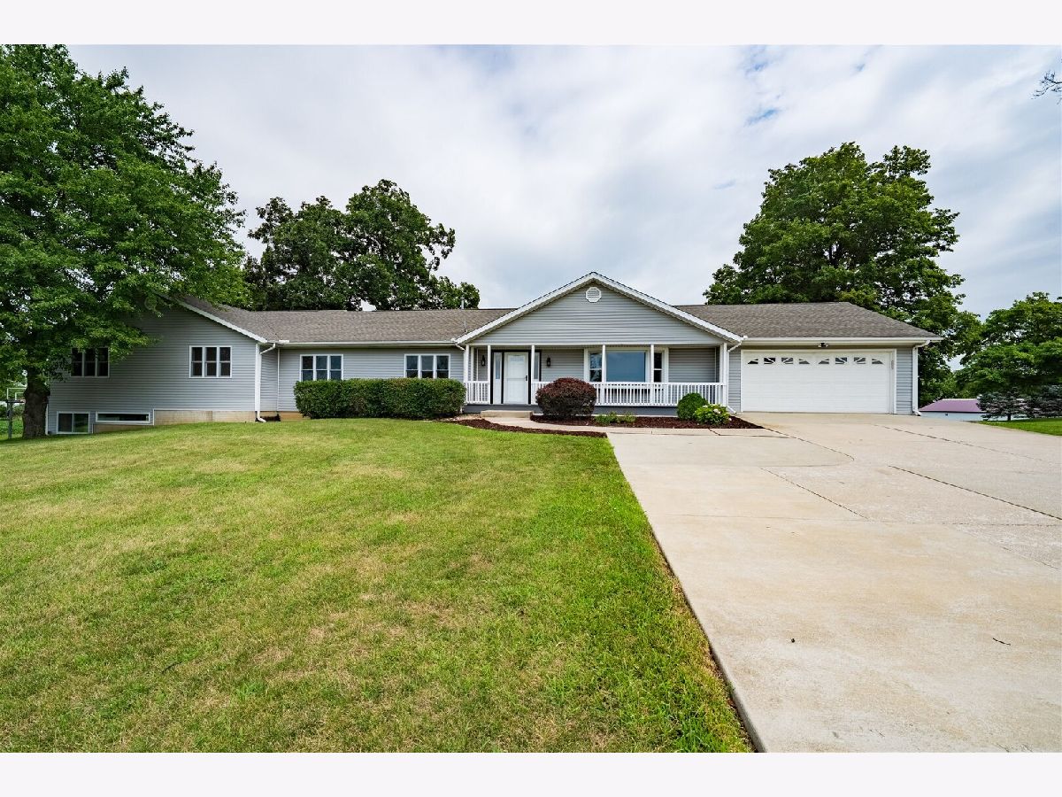  For Sale Hudson Illinois, 15054 E 2500 North Road