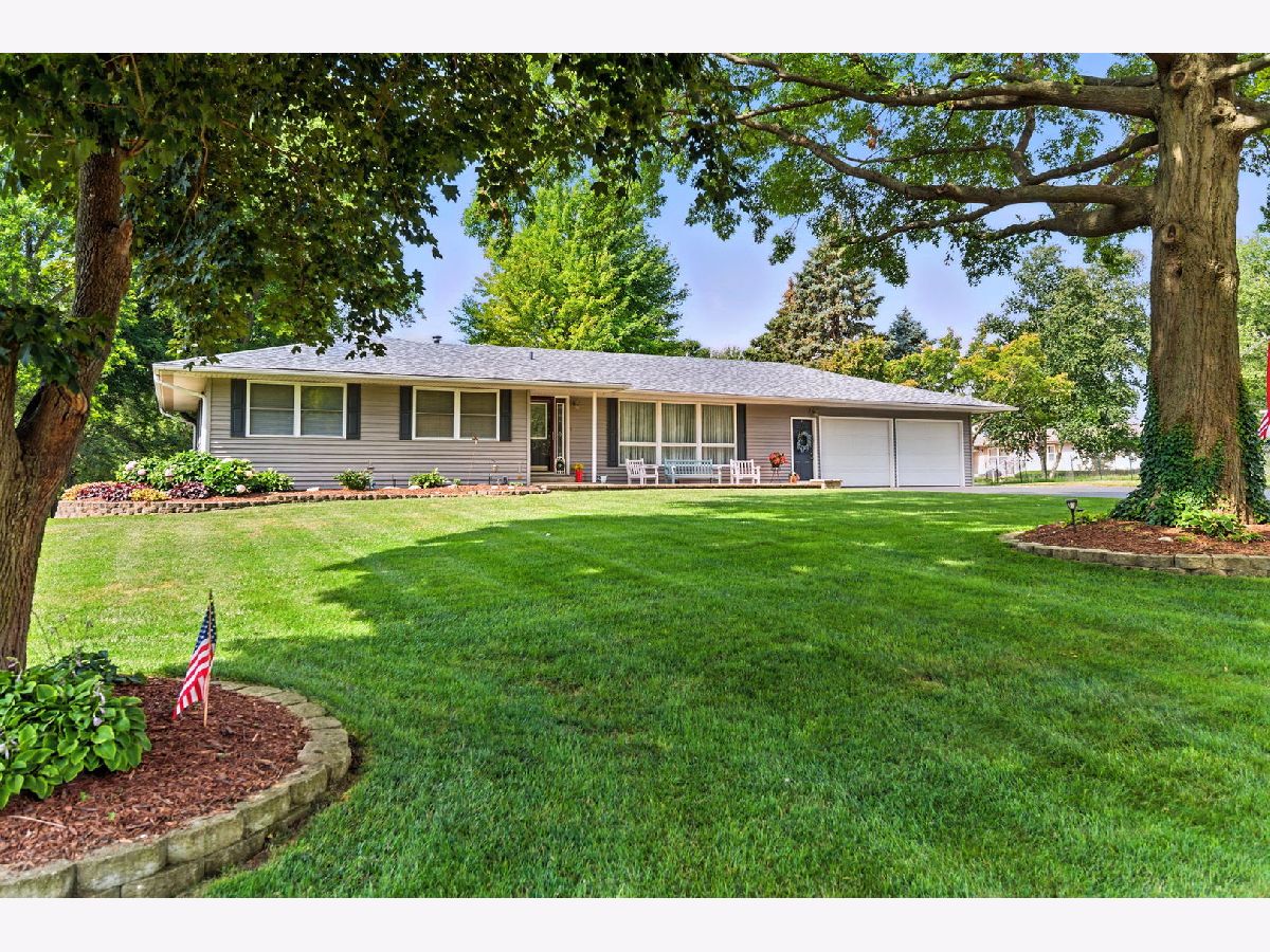  Sold Somonauk Illinois, 14692 Hiawatha