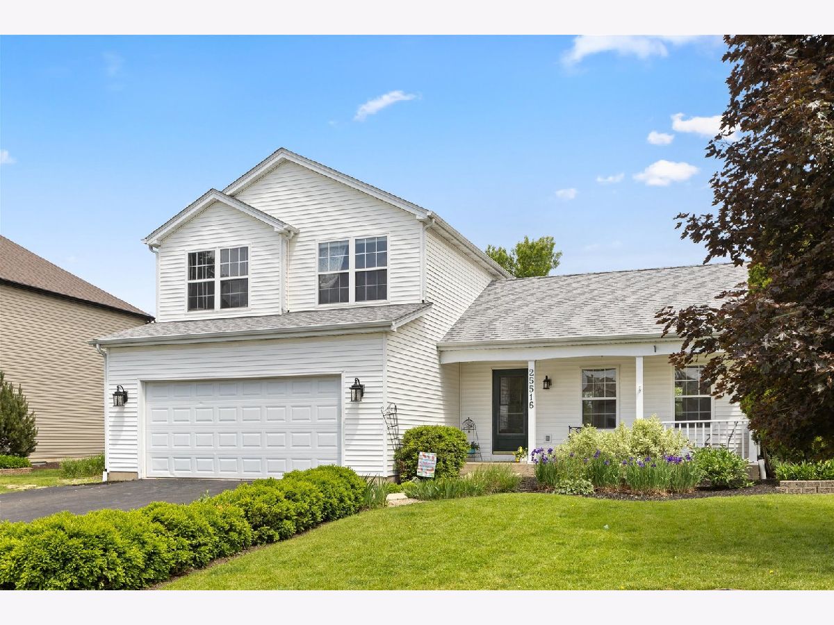 Homes For Sale Natures Crossing Plainfield Illinois, 25516 Gateway Circle
