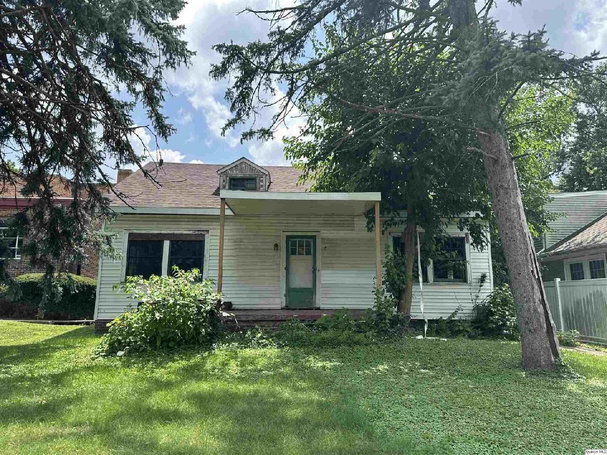 Sold Quincy Illinois, 2430 Vermont St