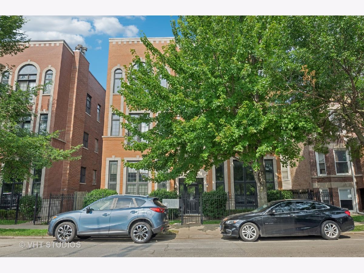  Sold Chicago Illinois, 3242 California