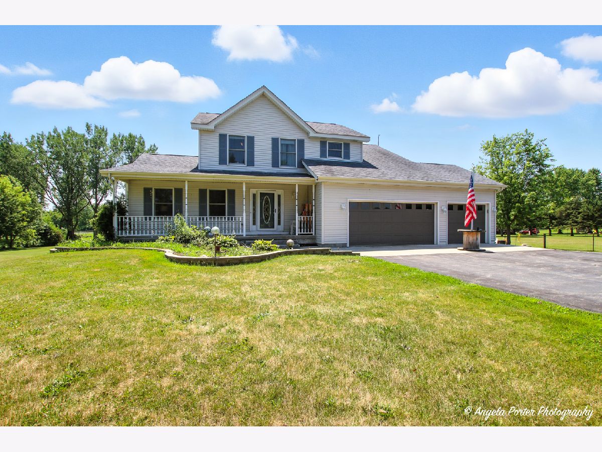  For Sale Hebron Illinois, 8815 Regnier Road