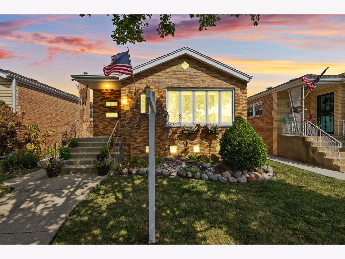 Sold Chicago Illinois, 6045 Narragansett