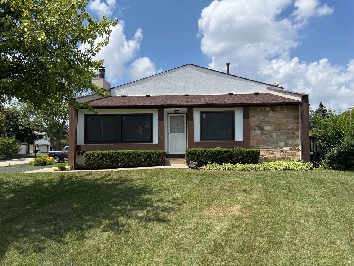 Sold Indian Head Park Illinois, 12 Hawthorne
