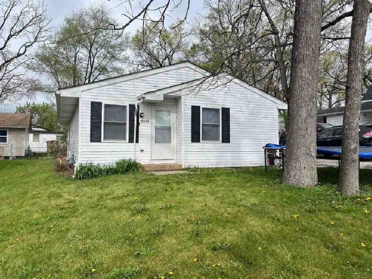 For Sale Ingleside Illinois, 35650 Laurel Avenue