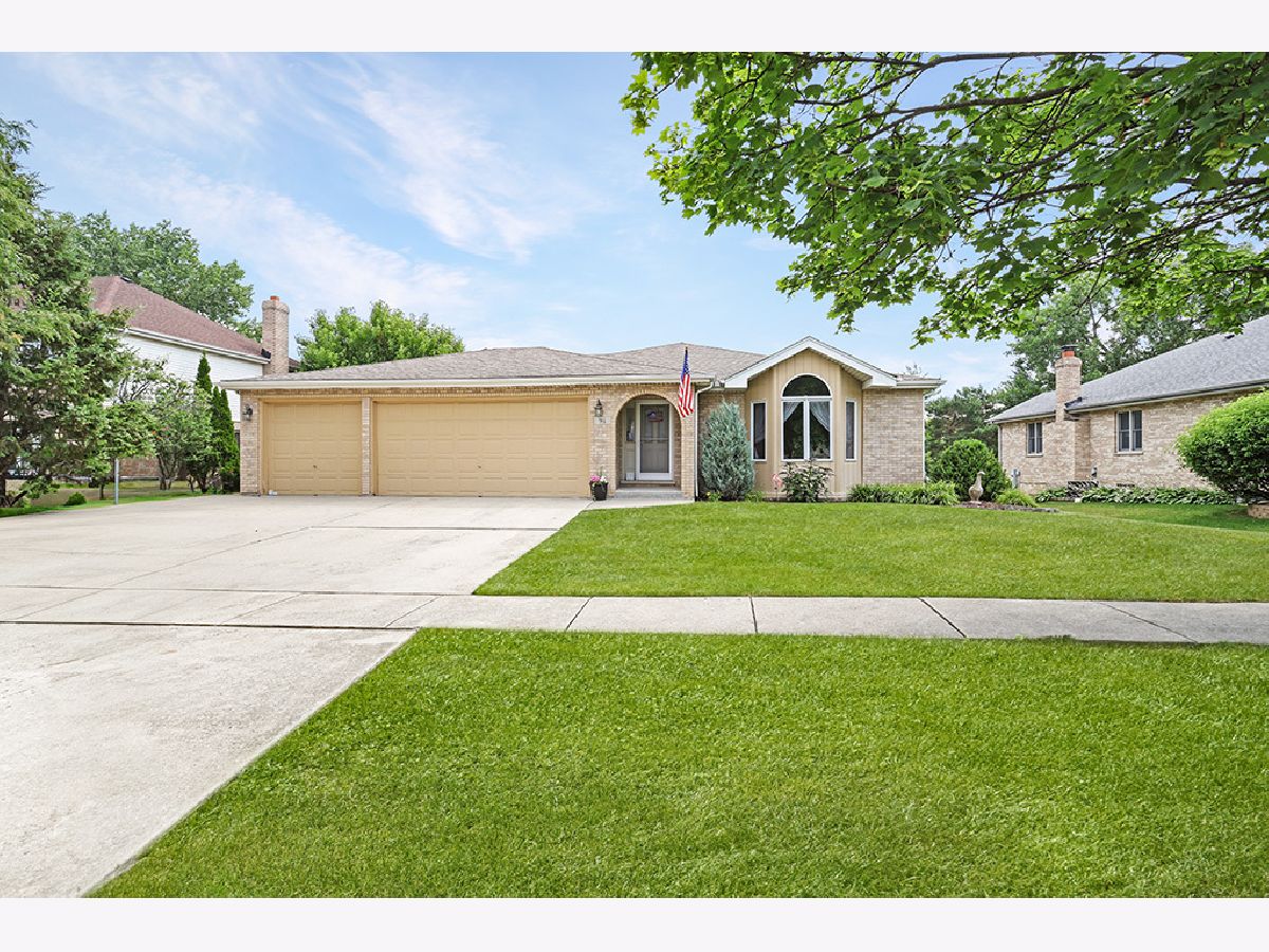  Sold Lemont Illinois, 94 Doolin