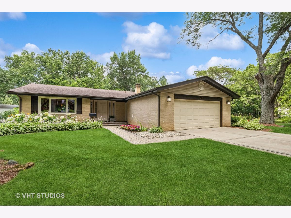 Sold Libertyville Illinois, 179 Acorn