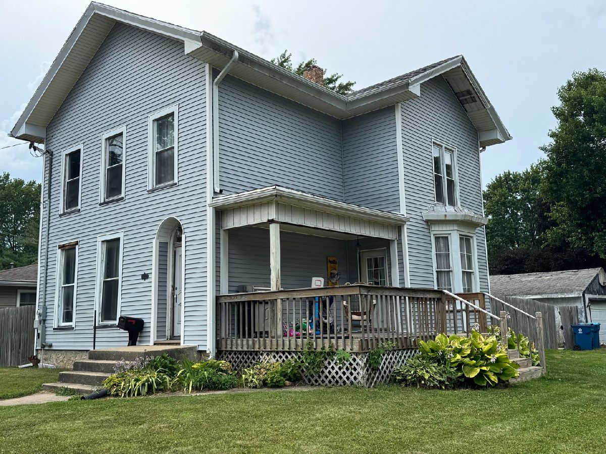  For Sale Mendota Illinois, 300 9th Street