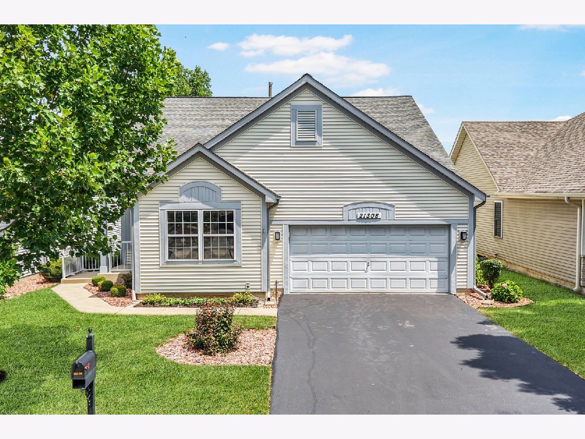  Sold Plainfield Illinois, 21308 Redwood