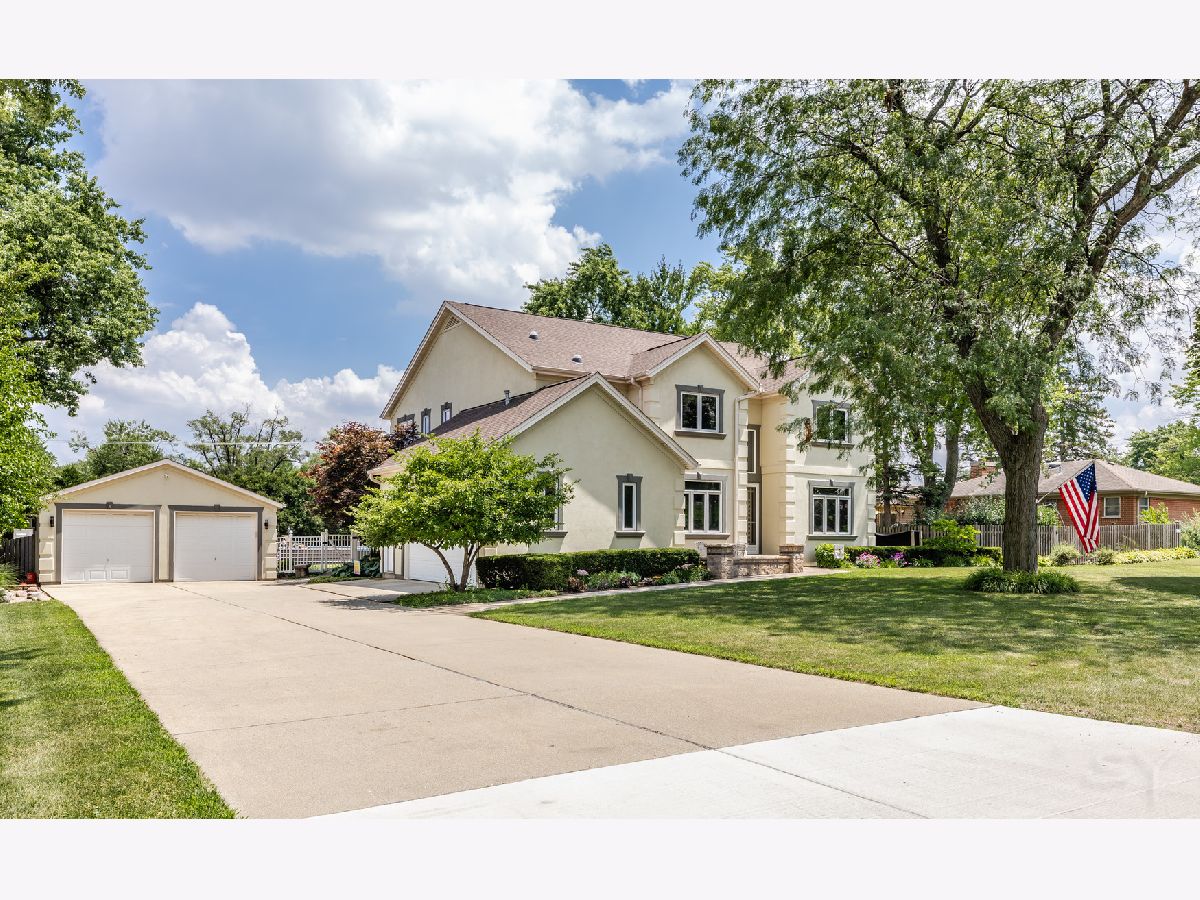 Homes Sold Arlington Knolls Arlington Heights Illinois, 1611 Evergreen