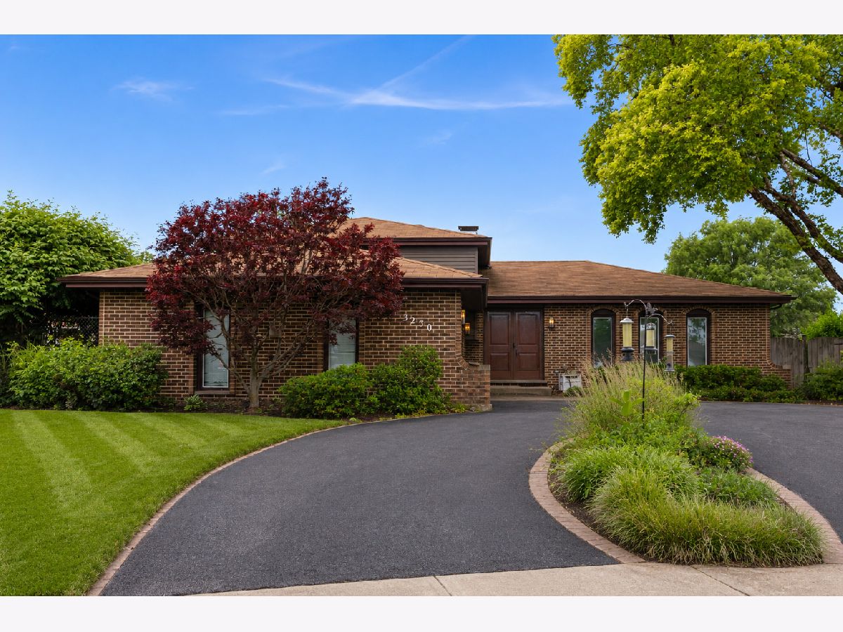  For Sale Lansing Illinois, 3250 192nd Place